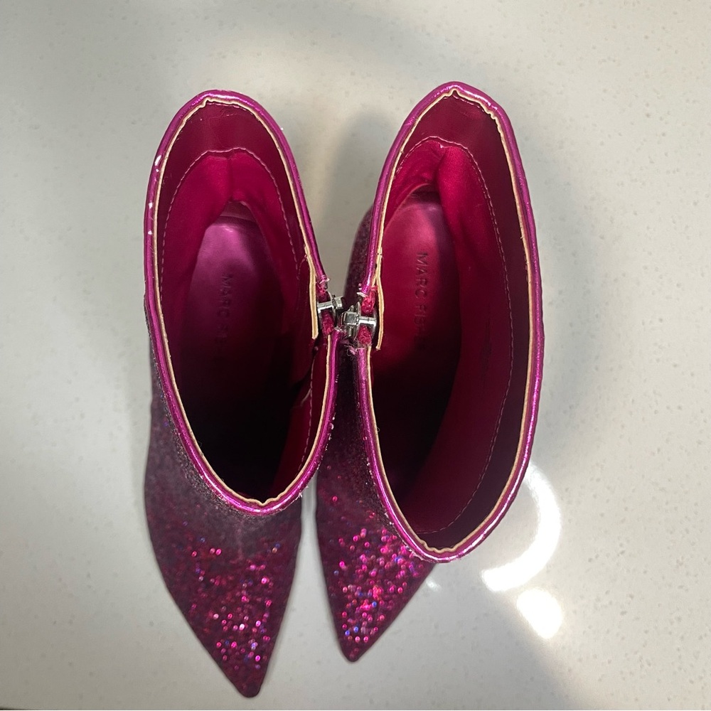 Marc Fisher Stolla Fuchsia Glitter Heeled Boots in size 8 - Picture 4 of 7